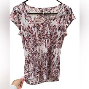 Wallflower womens mulitcolor chevron shirt Size Large